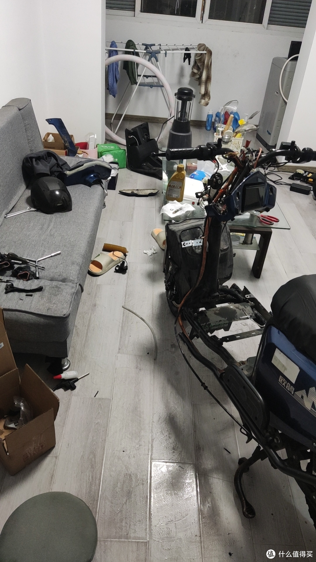 电动车维修也没什么大不了的嘛，自己动手就可以换控制器，so easy！！！